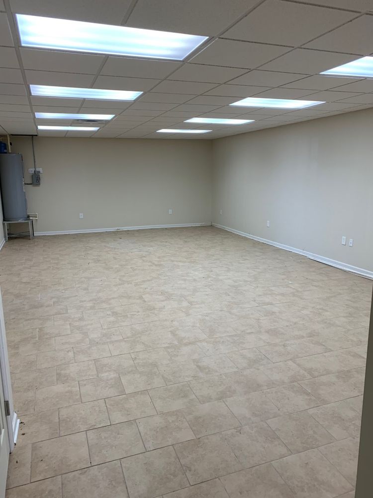 3700 E. 2nd Street Muscle Shoals, AL 35661
